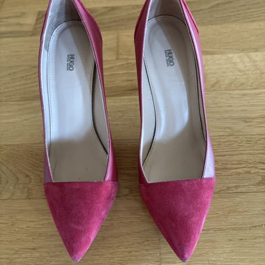 Hugo Boss High Heel - Gr 37 rot