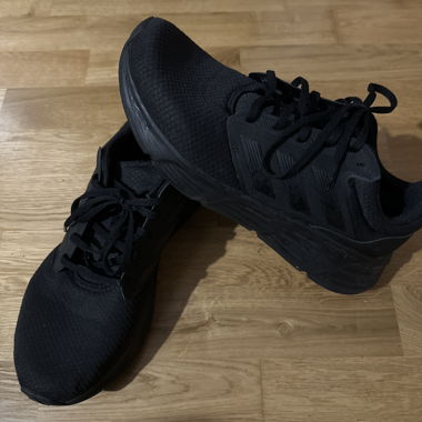Adidas Sneakers - 44