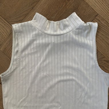 White top