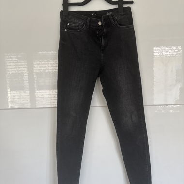 Black Jeans
