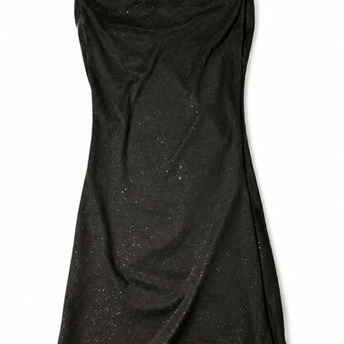 Abito nero con bretelle spaghetti glitterate