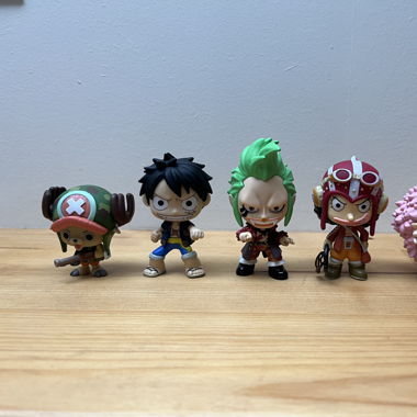 Lot mini figurines One Piece 