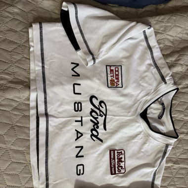 Ford mustang t-shirt