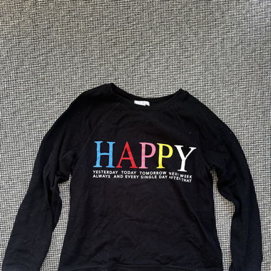 schwarzer pullover HAPPY