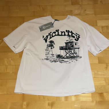 Weisses T-Shirt mit Print (Vicinity)