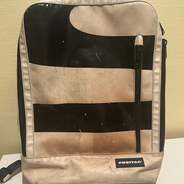 Freitagtasche Weiss/Schwarz