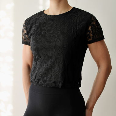 Top en dentelle, noir