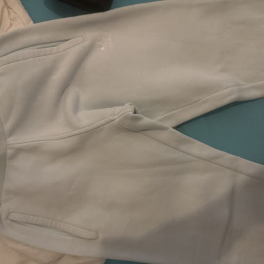 Pantaloni in tessuto chiaro adidas