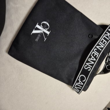 Sacoche Latérale Calvin Klein Noire