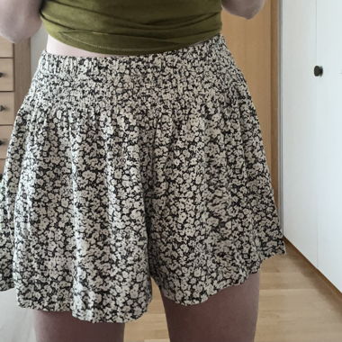 Short à motif floral