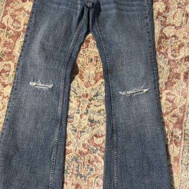 Jeans a vita bassa effetto vissuto