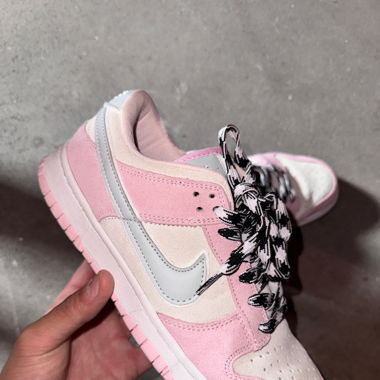 Nike Dunk Pink