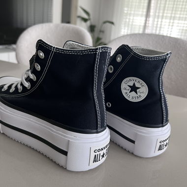Converse Chuck Taylor All Star Plateau
