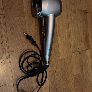 Appareil de bouclage des cheveux