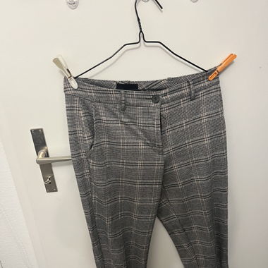Chino Hose von Pieces