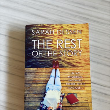 Livre the rest of the story 