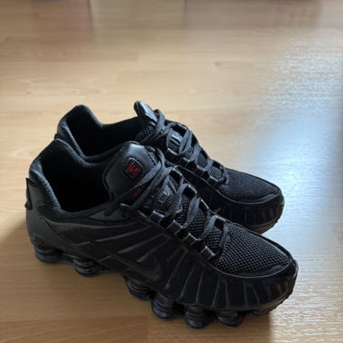 Nike Shox
