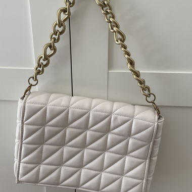 Handtasche