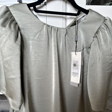 Neo Noir Bluse