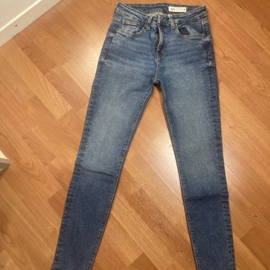 ZARA Slim-Jeans Grösse 36