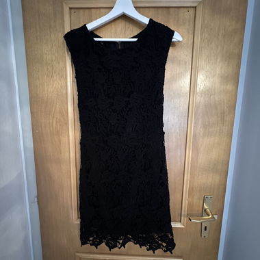 Abito Nero in Pizzo