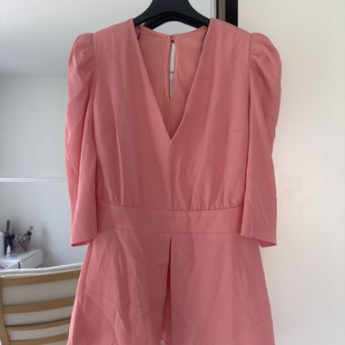 Pink V-Neck blouse with padded shoulder 