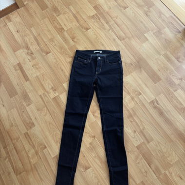 Levi’s 711