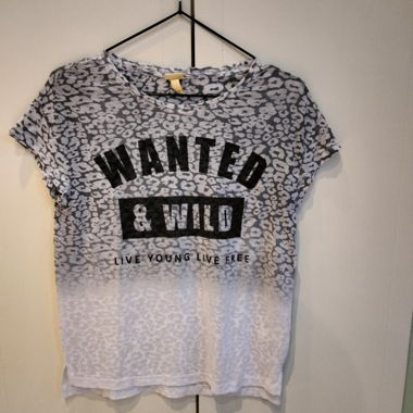 T-shirt motifs leopard 