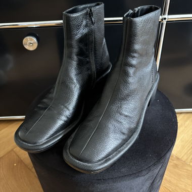 Leather ankle boots MANGO