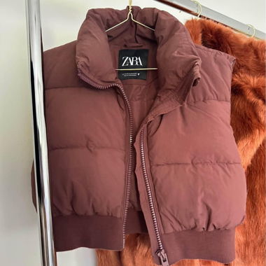 Gilet trapuntato corto marrone ZARA