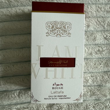 Lattafa Ana Abiyedh Rouge Parfum