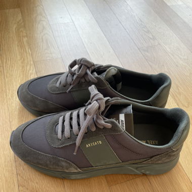 Axel Arigato Sneakers NEW