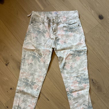 Jean 
