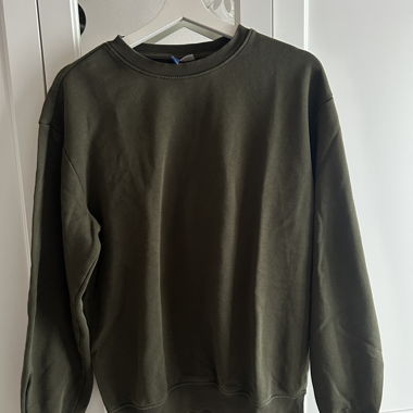 H&M Sweater