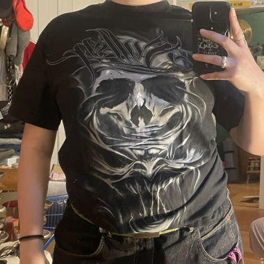 Schwarzes Sullen T‑Shirt mit Totenkopfprint