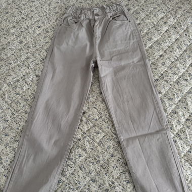 Beige Hose mit Gummibund