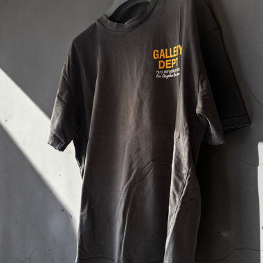 Gallery Dept. Black T-shirt