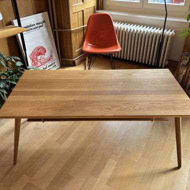 Hugo Peters coffee table