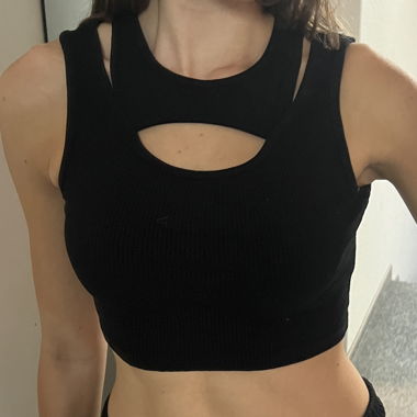H&M schwarzes Crop Top