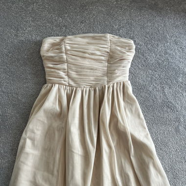 Elegantes Kleid Schulterfrei