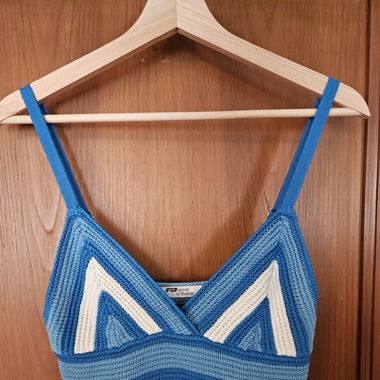 Gestricktes Crop Top