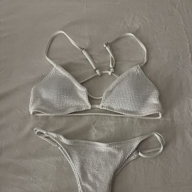 bikini white