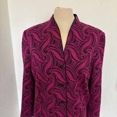 Purple and black pattern blazer 