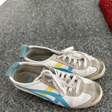 Scarpe Tiger azzurre e gialle 