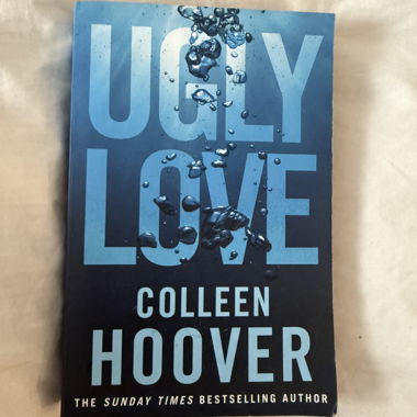 Ugly Love - Colleen Hoover
