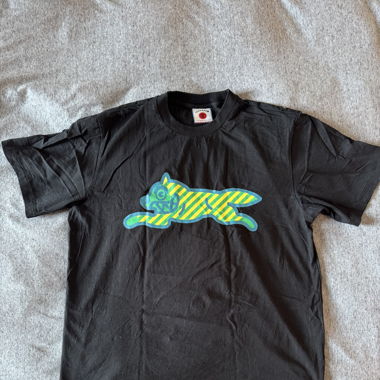ICECREAM T-SHIRT - Size Large 
