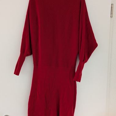 Rotes Strickkleid von Zero, Grösse 38