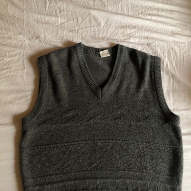 Vintage knitted Vest