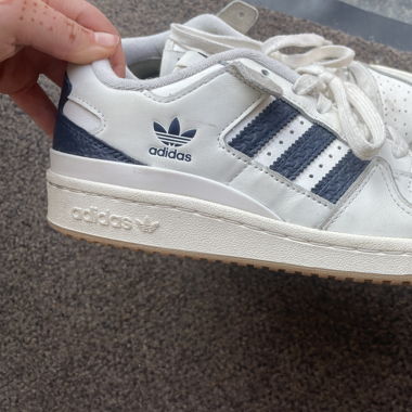 Adidas Sneaker