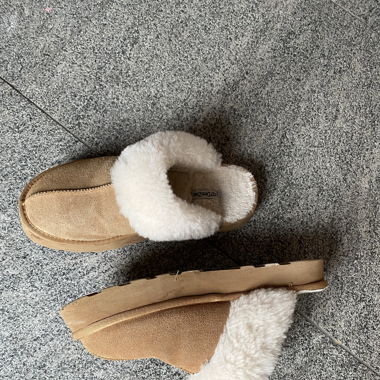 cute plateau fur-slippers 
